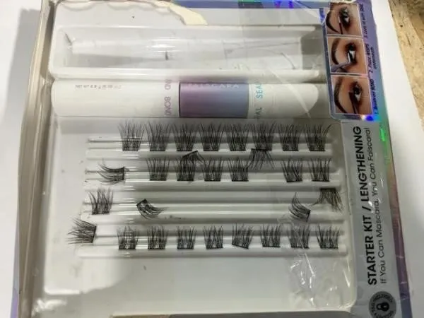 Falscara *( incomplete )* Lash Clusters Kit,...