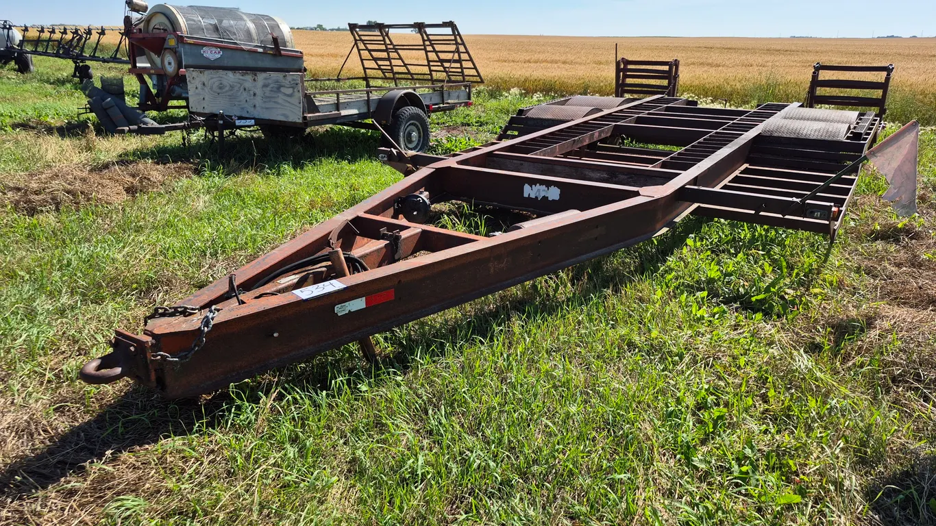 1983 DONAHUE TRANSPORT TRAILER