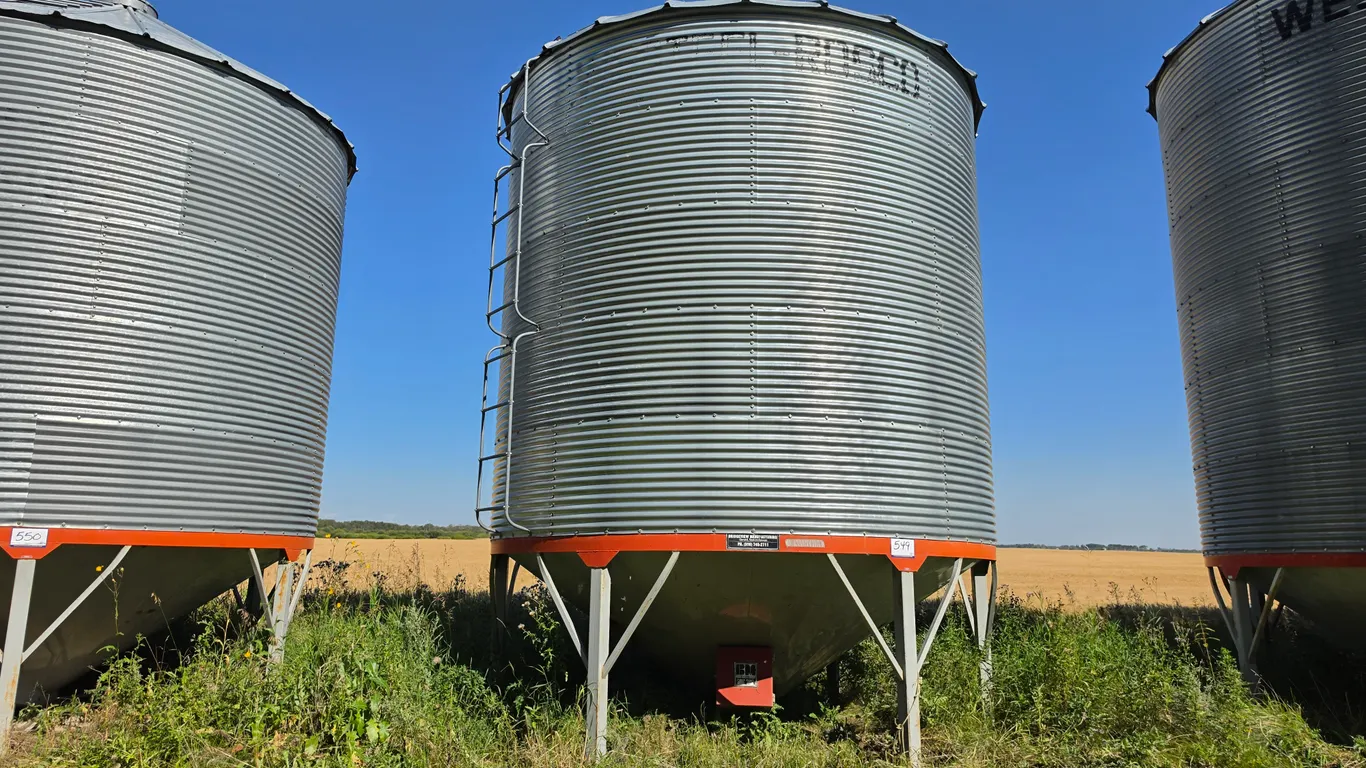 WESTEEL HOPPER BIN - BRIDGEVIEW MFG