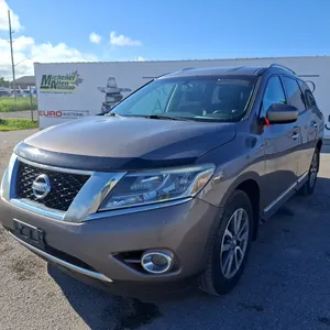 2014  Nissan  Pathfinder  4x4 SL 4dr SUV