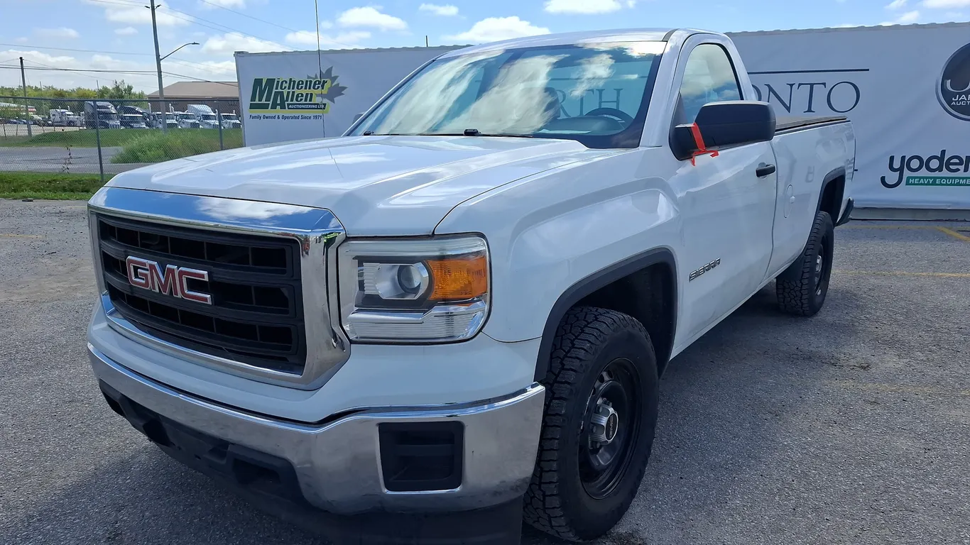 2014 GMC Sierra 1500 4x2 Base 2dr Regular Cab 6.5 ft. SB
