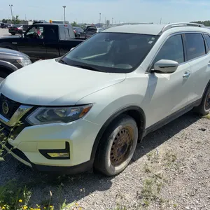 Non-Operable  2020  Nissan  Rogue  AWD SV 4dr Crossover