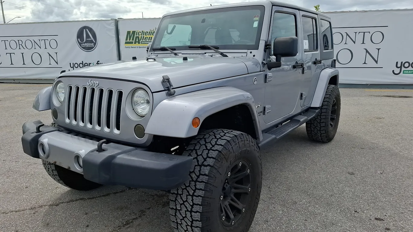 2016 Jeep Wrangler Unlimited 4x4 Sahara 4dr SUV