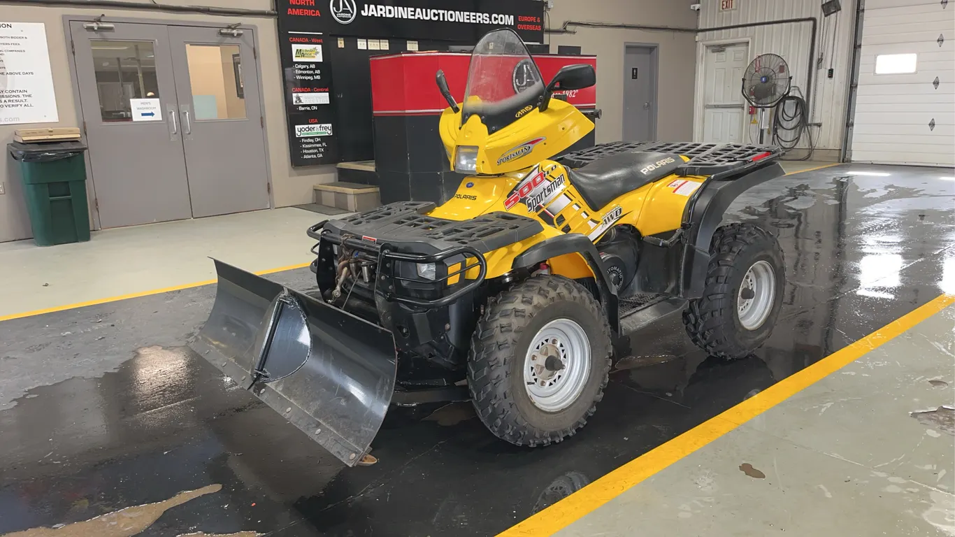 2004 Polaris Sportsman AWD Quad