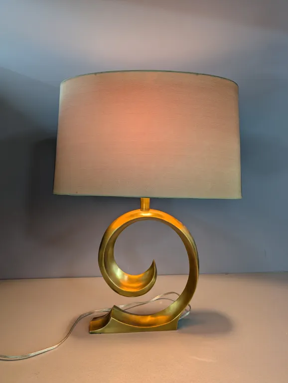 Sculptural Brass Tone Spiral Table Lamp