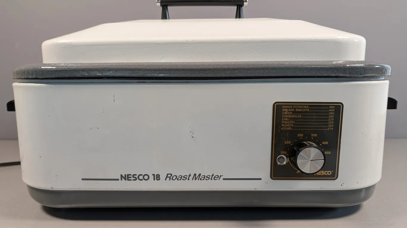 NESCO 18 Roast Master Electric Roaster Oven