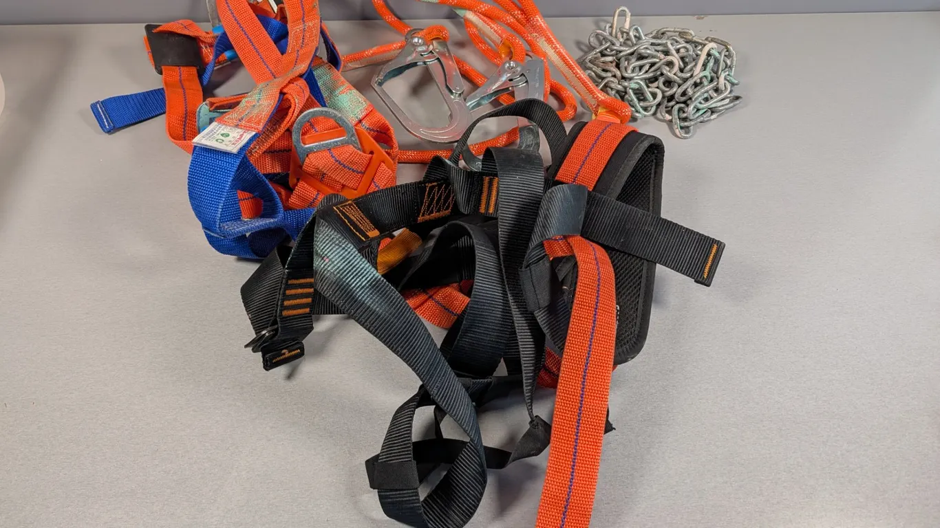 Fusion Safety Harness and Energy Absorber with Chain