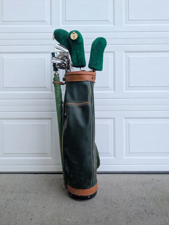 Vintage Maxfli Golf Club Set with Leatherette Bag