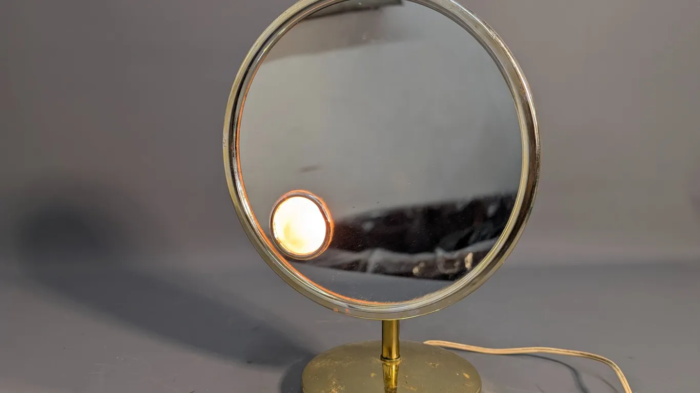 Vintage Lighted Vanity Mirror