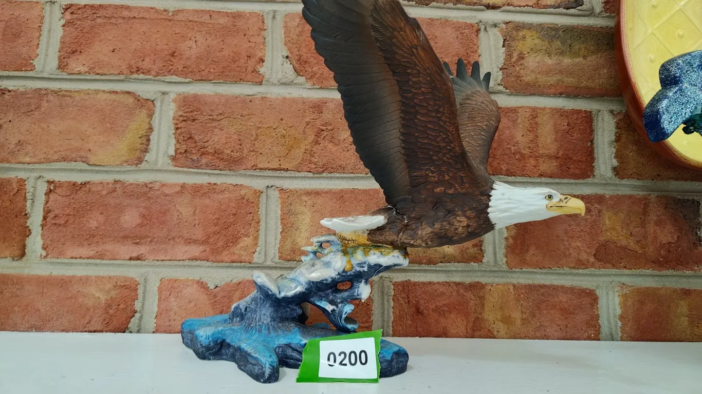 Figurine of Bald Eagle in Flight
