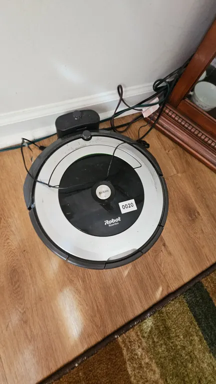 iRobot Roomba Robot Vacuum with Charging Dock