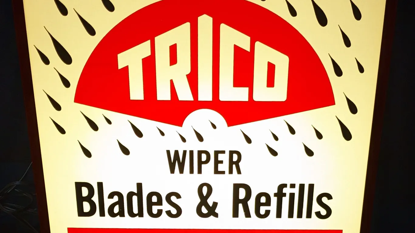 LIGHTED SIGN TRICO WIPER BLADES & REFILLS