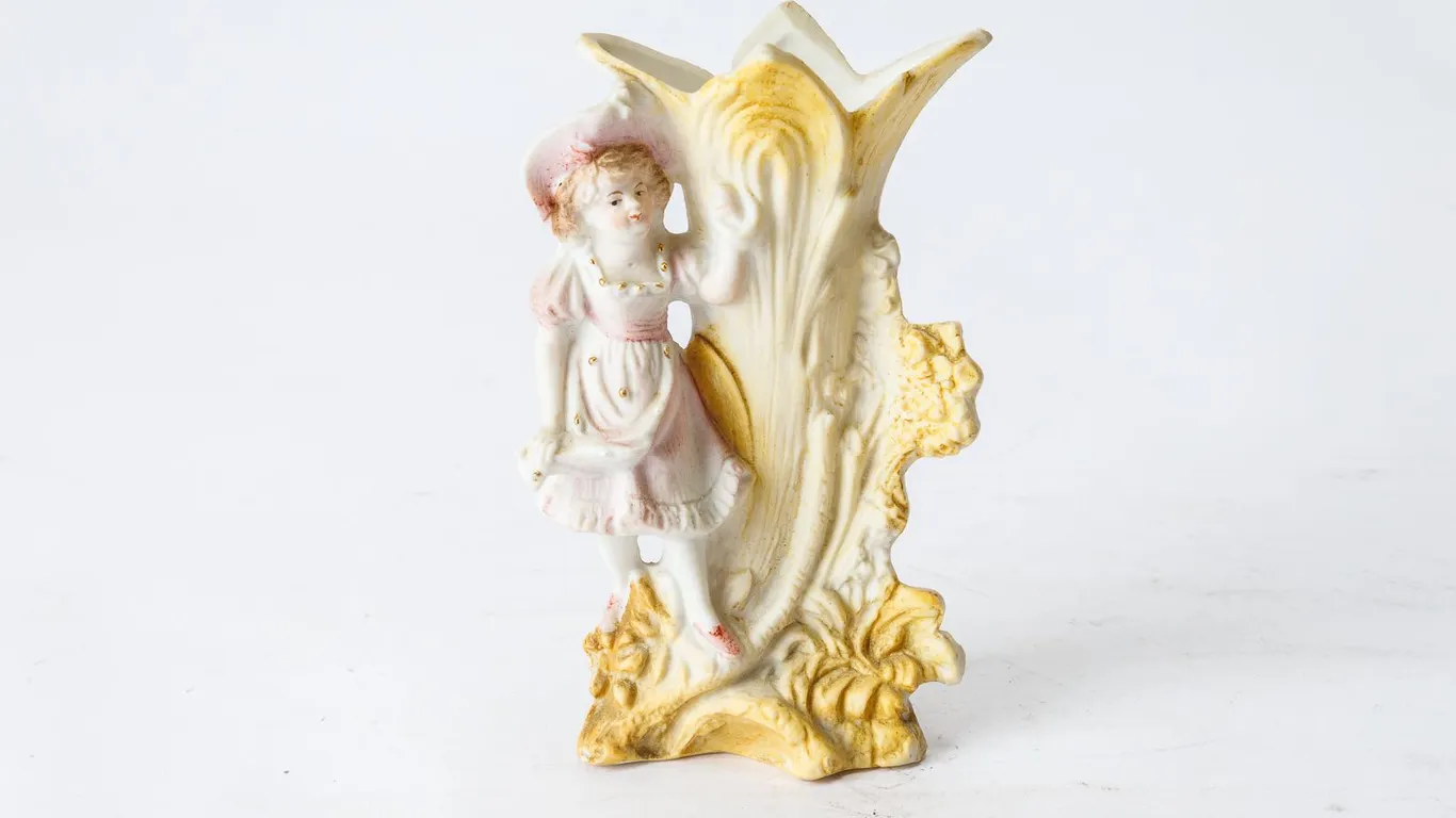 Vintage Porcelain Bisque Spill Vase