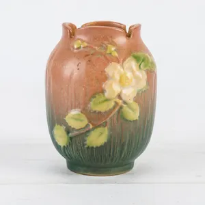 Vintage Roseville Pottery White Rose Pink Vase 978-4