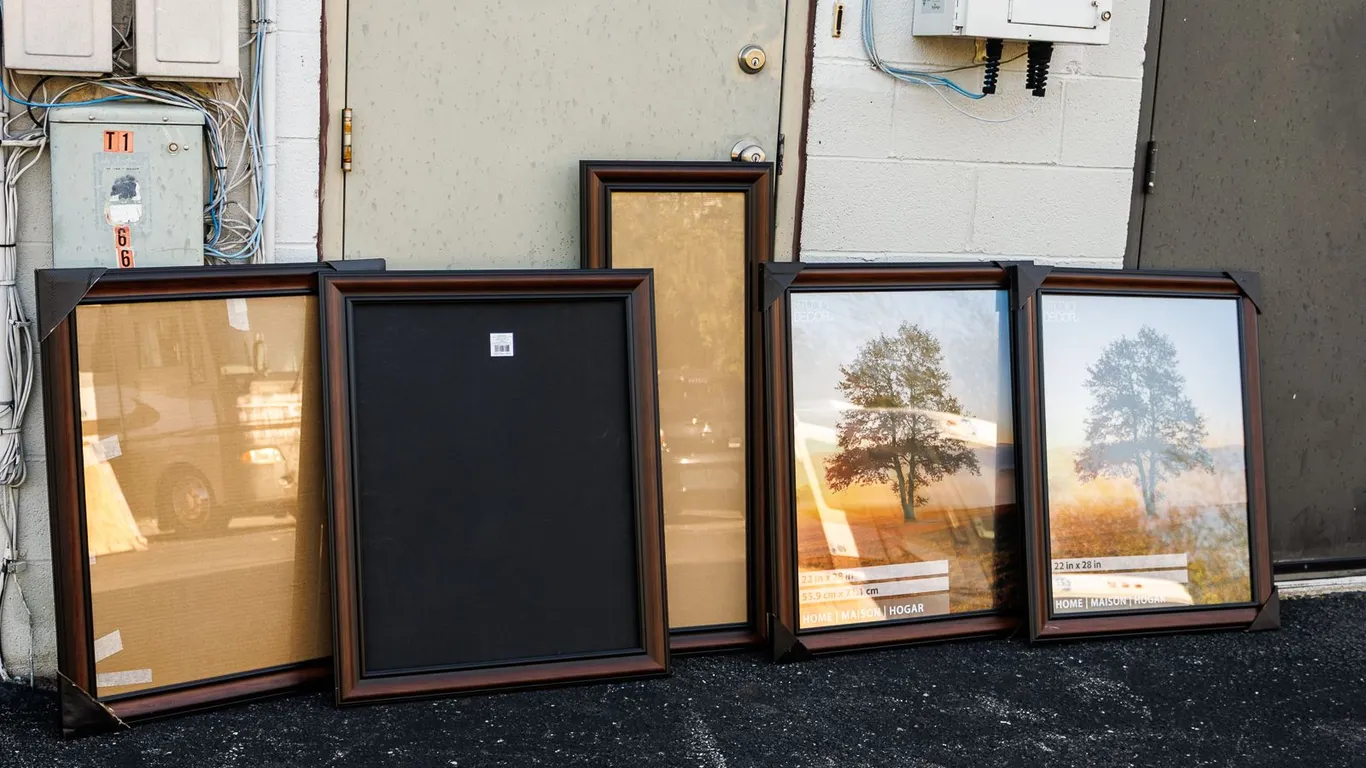 Assorted Picture Frames