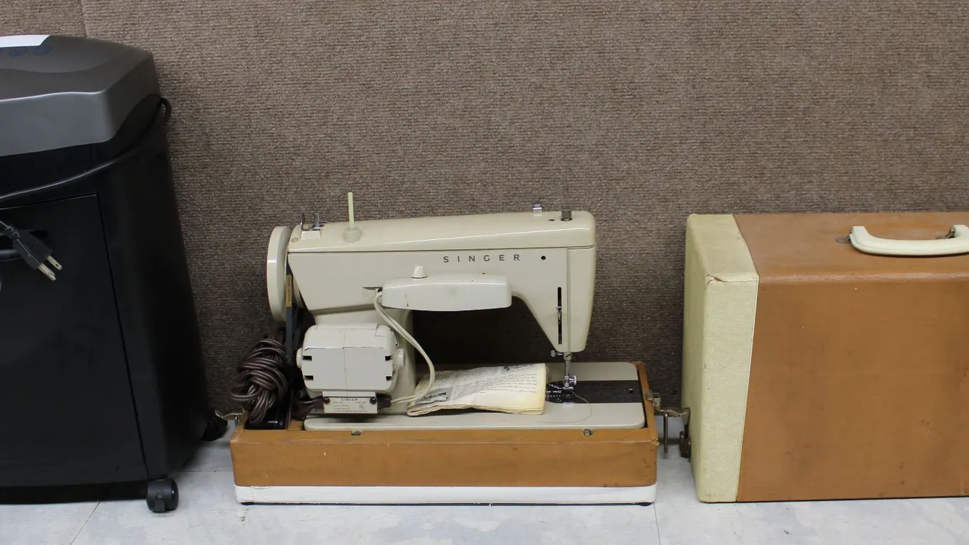 Royal Paper Shredder and Singer Sewing Machine with Case