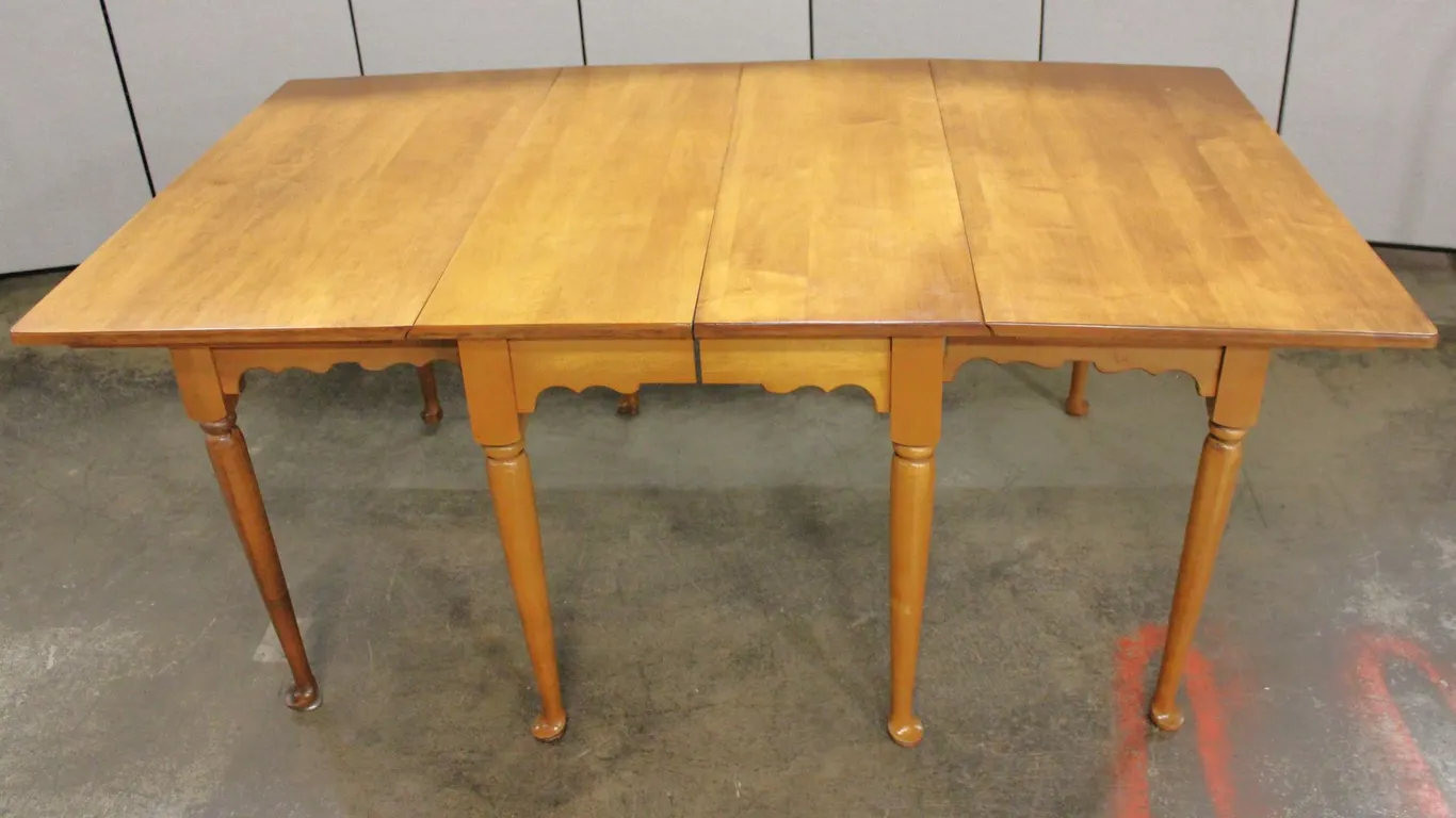 Wood Dining Table with 2 Leaves