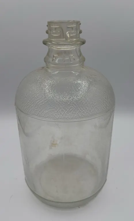 Glass Jug F⬆C