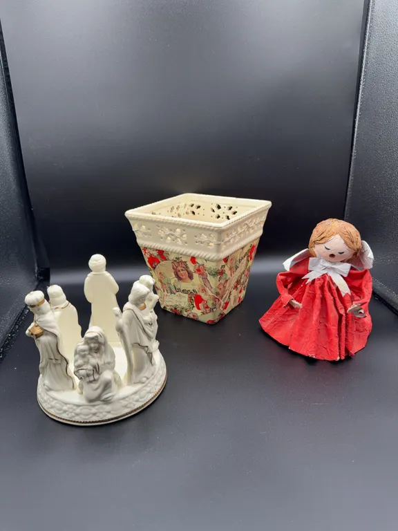 Christmas Vase, Nativity Scene and Paper Mache Angle