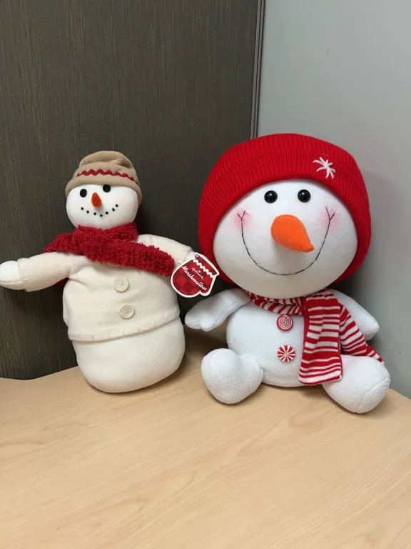 Hallmark Marshmallow Snowman Plush Dolls