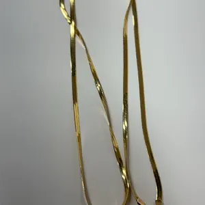 Beautiful 14 KTGold Herringbone Necklace