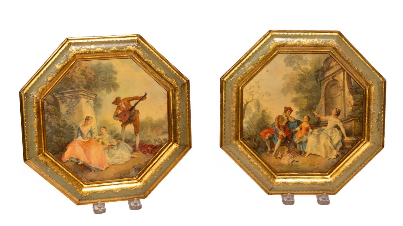 ITALIAN FLORENTINE GOLD GILT OCTAGONAL WALL ART.