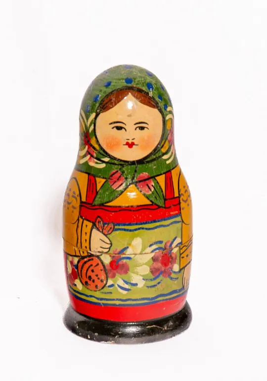 RUSSIAN DOLLS 7" H., MADE IN SOVIET UNION.