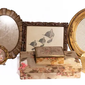 OVAL FRAMES, FABRIC BOXES, AND CHESSIE PRINT IN FRAME.