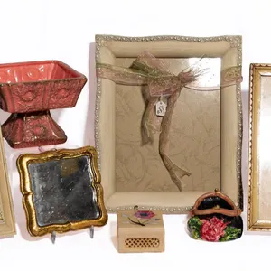 DECORATIVE ITEMS INCLUDING GRAPE VASE AND PEDESTAL.