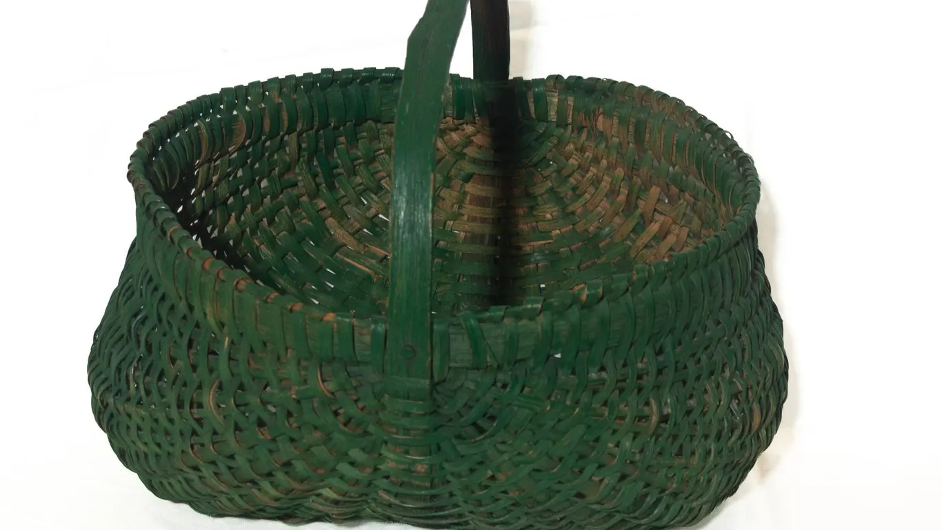 GREEN PAINTED BUTTOCKS BASKET.