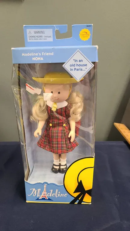 Madeline’s Friend Nona Poseable Doll by Learning Curve, 2002, in Original Box, Inspired by Ludwig Be
