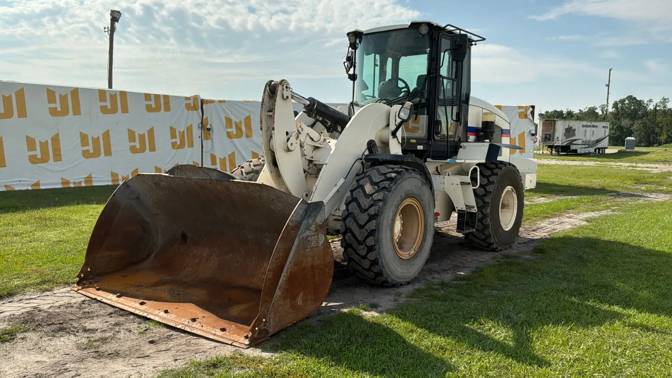 2017 CATERPILLAR 938M WHEEL LOADER SN: CAT0938MLJ3R02718