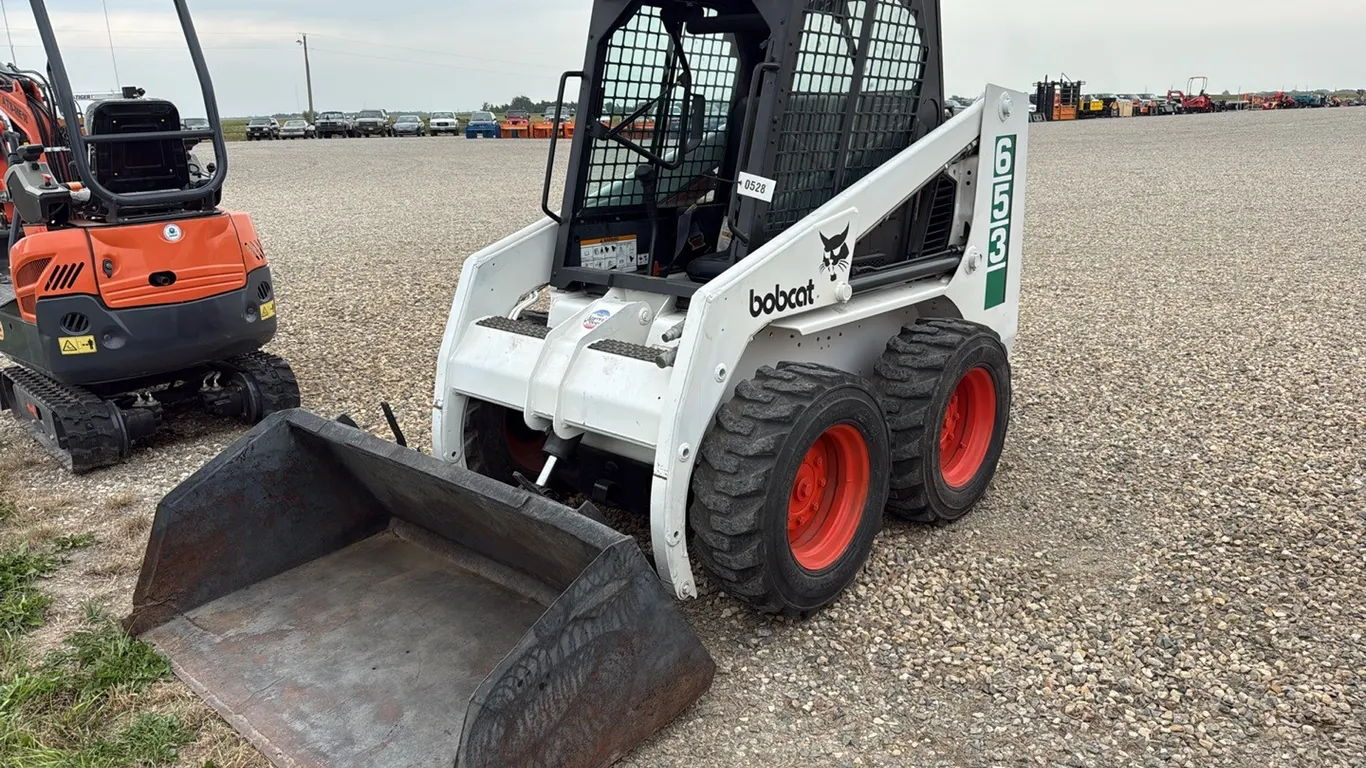 ID 0528 Bobcat 863 Skidsteer