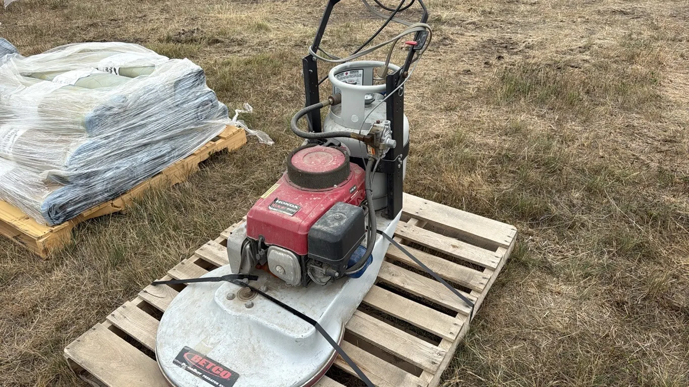 ID 1107 LP Betco Power Buffer