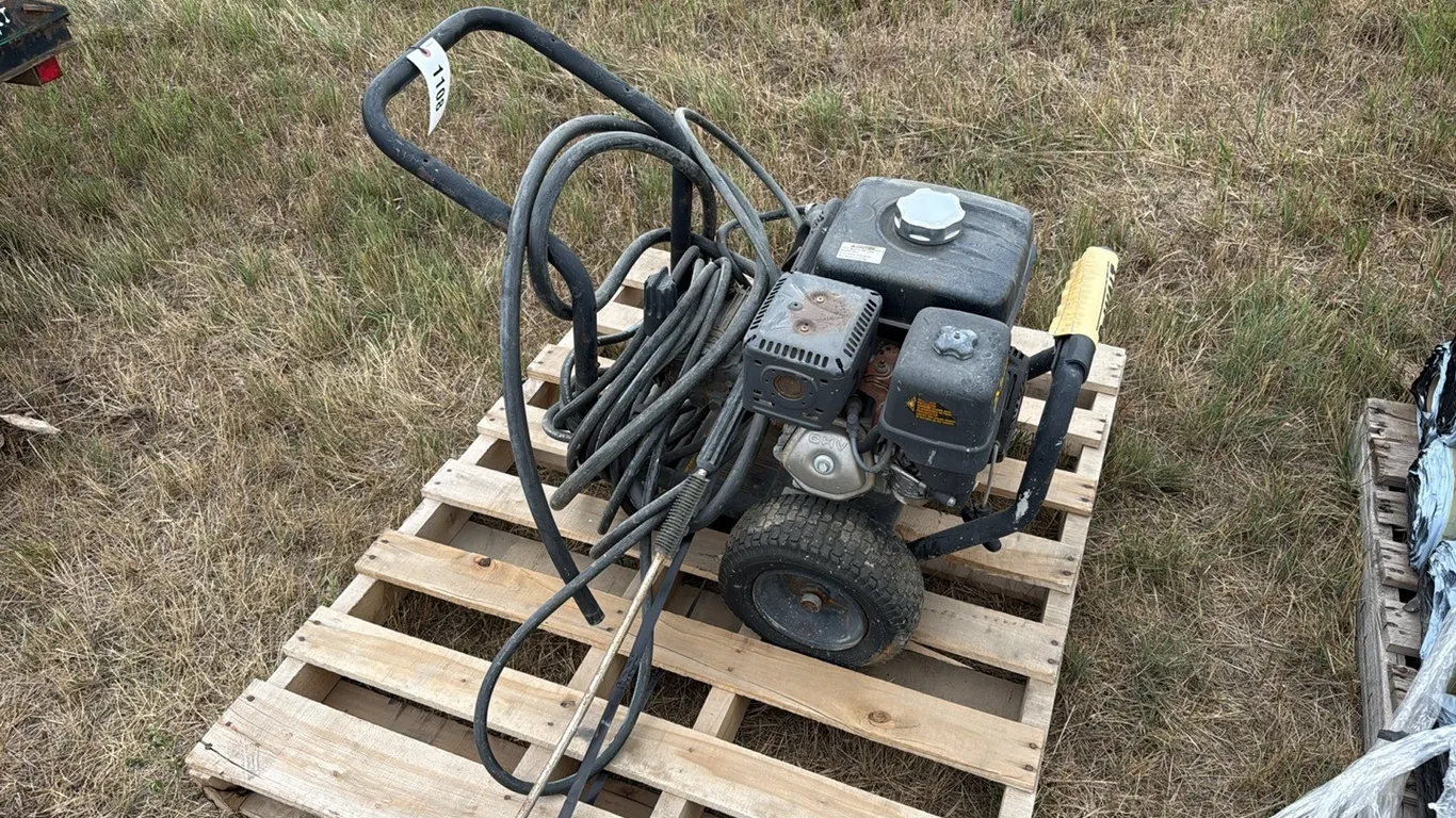 ID 1108 Dewalt Pressure Washer