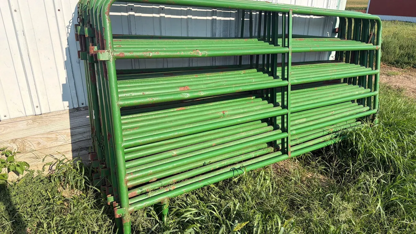 9-10ft Corral Panels