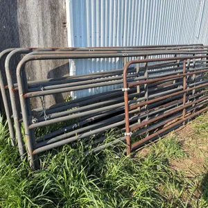 5 Grey Gates