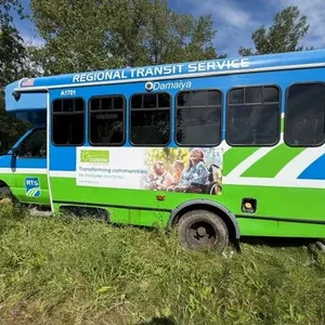 #A1701 2016 Ford E350 Bus