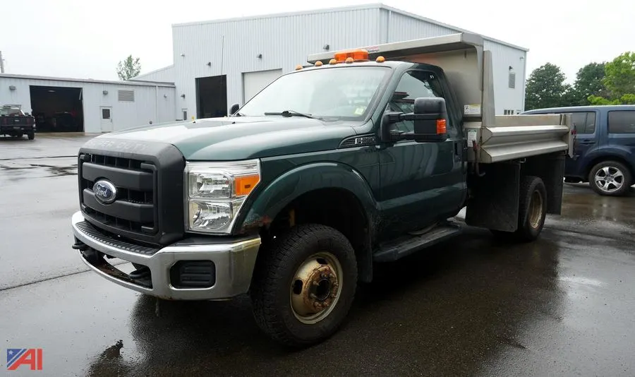 2012 Ford F350 Dump Truck