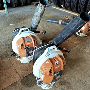 (2) STIHL BR-800 Series Backpack Blowers