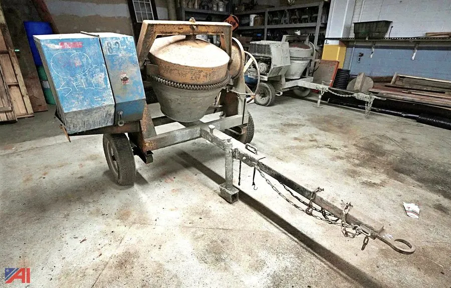 Stone 65GHED Tow-Behind Cement Mixer