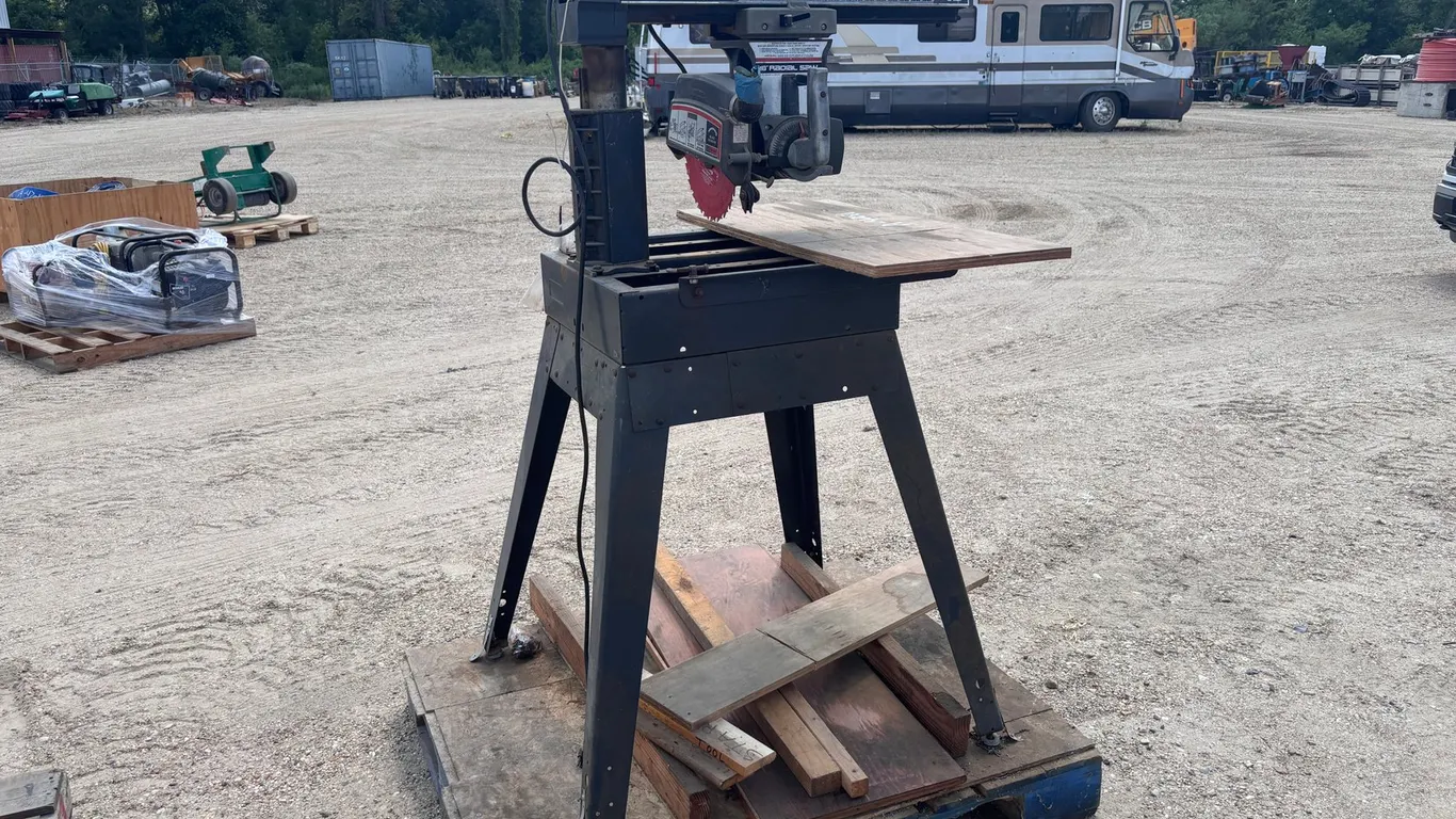CRAFTSMAN RADIAL SAW 10IN