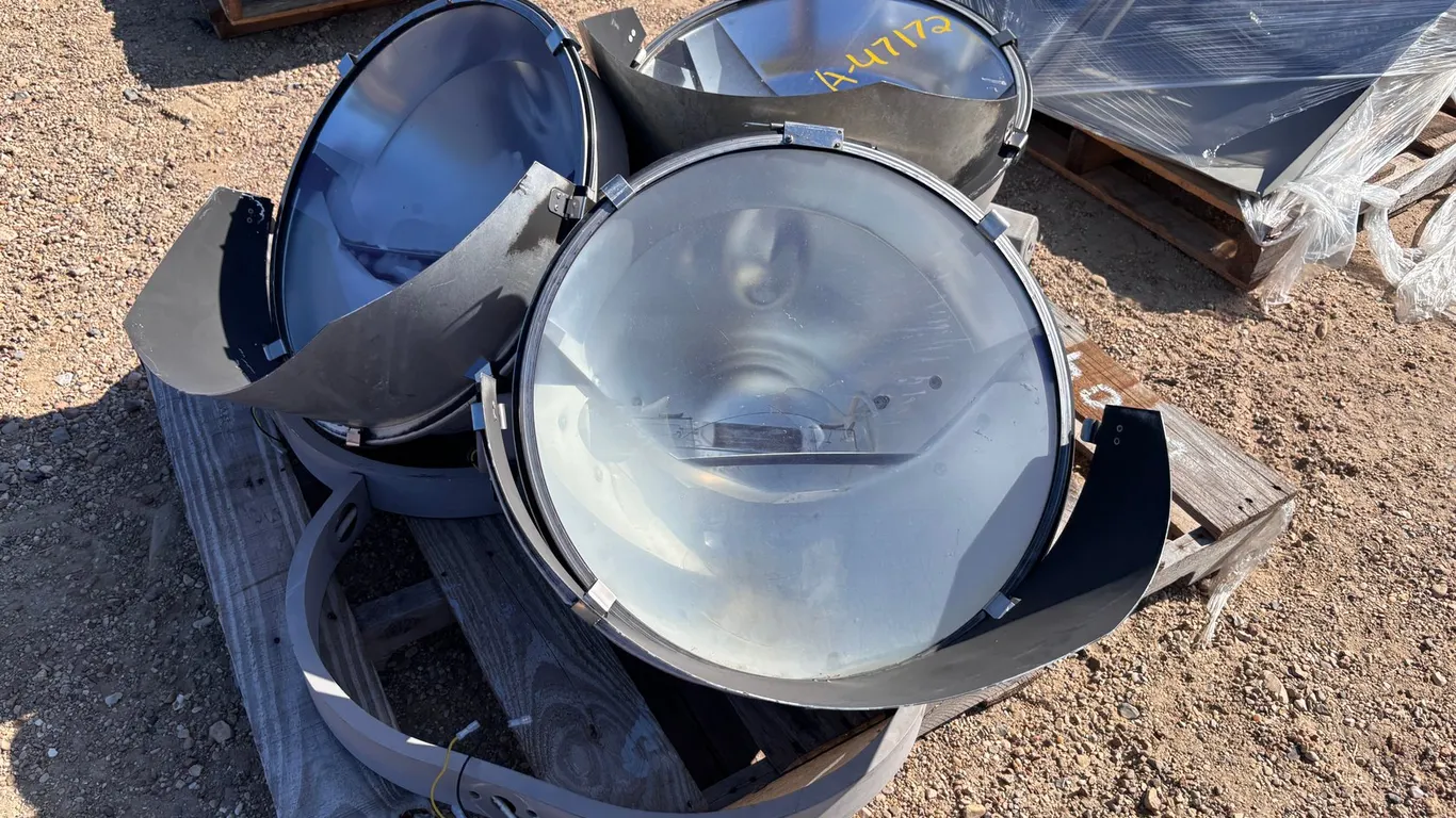 HEAVY DUTY FLOOR LIGHTS