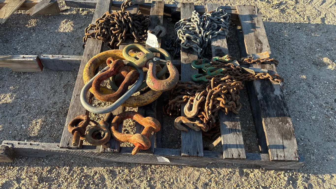 MISCELLANEOUS RIGGING CHAINS AND SHACKLES