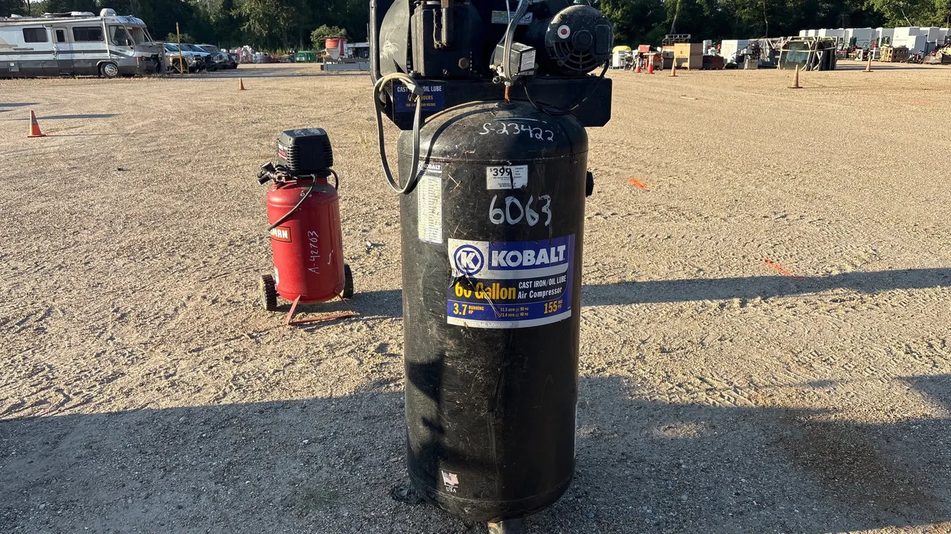 KOBALT ELECTRIC UPRIGHT AIR COMPRESSOR