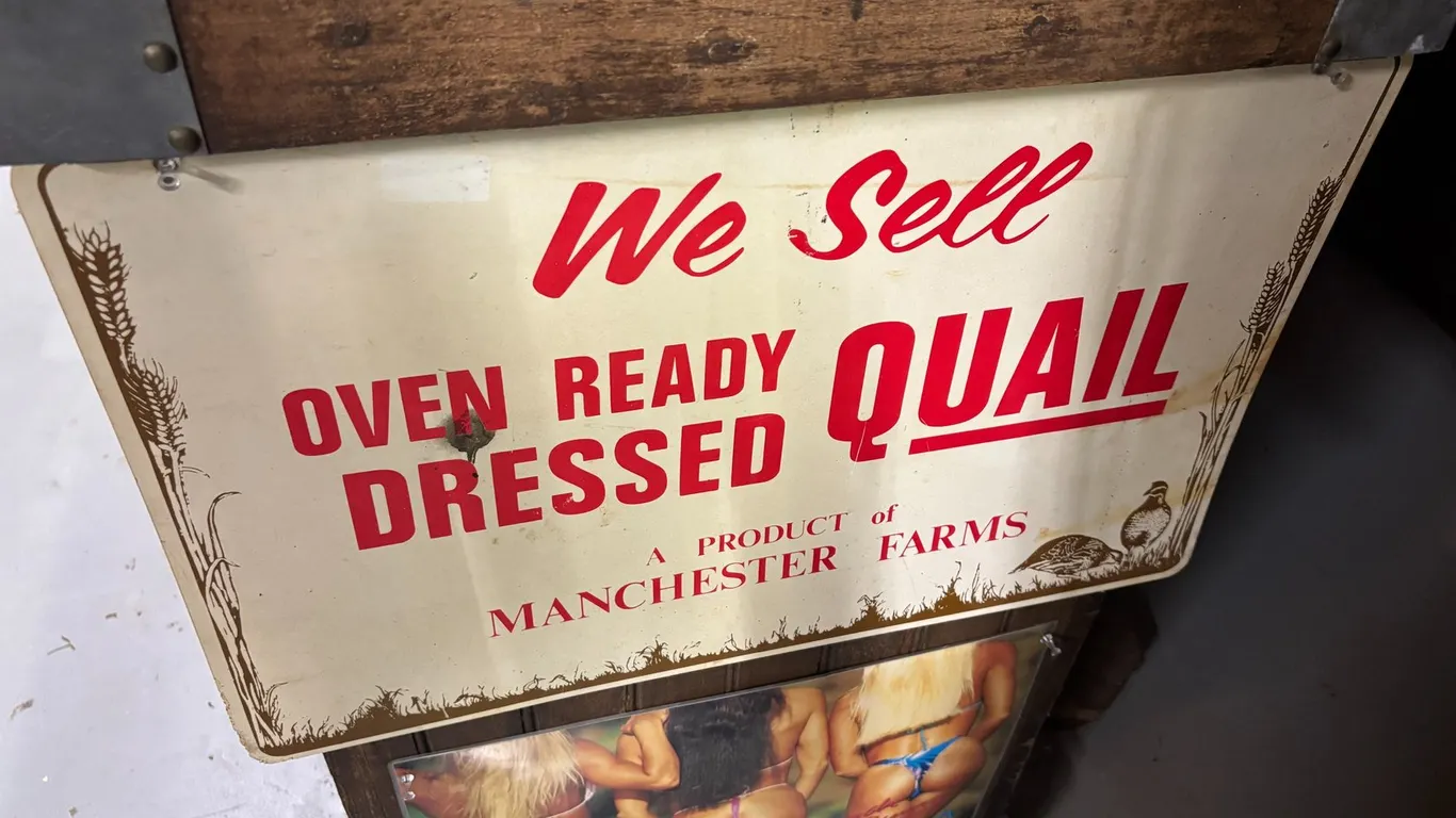 VINTAGE QUAIL SIGN 18"X 24"
