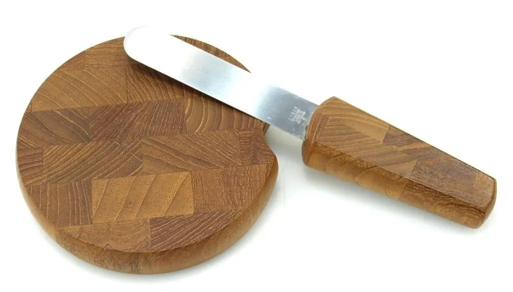 DANSK TEAK HANDHELD CHEESE CUTTING BOARD