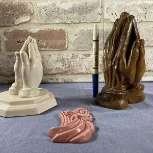 (3 PCS) WOOD CARVED PRAYING HANDS, CERAMIC