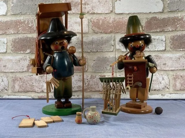 (2 PCS) VINTAGE STEINBACH GERMAN INCENSE SMOKERS