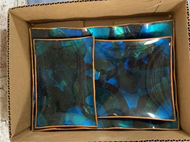 (3 PCS) BLUE, GREEN & BLACK COLOR FUSED PLATES